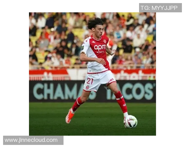 2019法国杯摩纳哥与梅斯的激烈对决回顾与精彩瞬间分析 2019法国杯摩纳哥与梅斯的激烈对决回顾与精彩瞬间分析