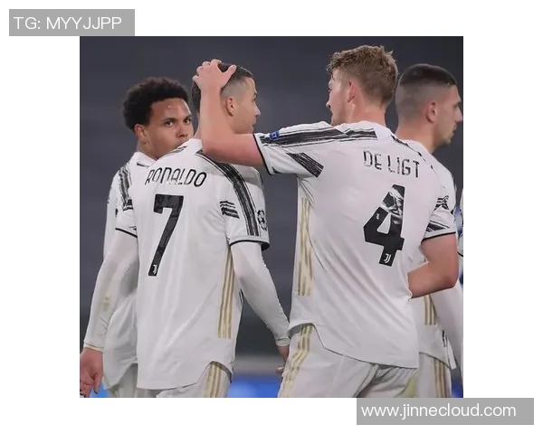 基迪纳摩与尤文图斯首发阵容对比分析及战术解读 基迪纳摩与尤文图斯首发阵容对比分析及战术解读