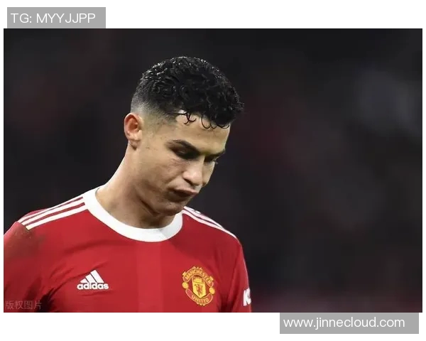 墨西哥足球队与托卢卡队激战正酣精彩对决引发球迷热议 墨西哥足球队与托卢卡队激战正酣精彩对决引发球迷热议