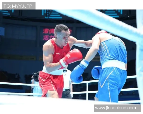 肯姆与播求精彩对决视频回顾分析两位拳手的战斗风格与技术特点 肯姆与播求精彩对决视频回顾分析两位拳手的战斗风格与技术特点