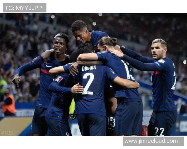 法国与土耳其足球队激战正酣谁能在国际赛场上笑到最后 法国与土耳其足球队激战正酣谁能在国际赛场上笑到最后