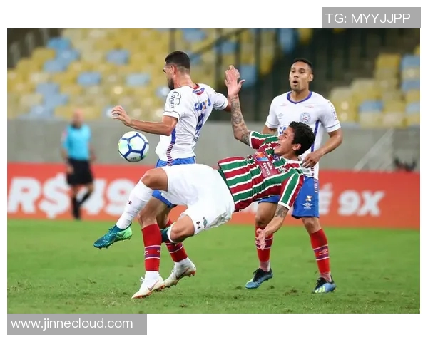 巴西国际主场迎战巴伊亚争夺联赛积分全力以赴 巴西国际主场迎战巴伊亚争夺联赛积分全力以赴