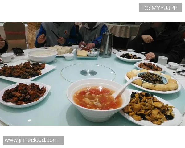 朱荣振的成长之路与奋斗精神探析：从平凡到卓越的励志故事