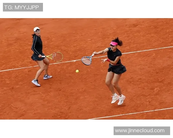 成都网球队进攻体系解析:网球战术的创新与实践探索MBA 成都网球队进攻体系解析:网球战术的创新与实践探索MBA