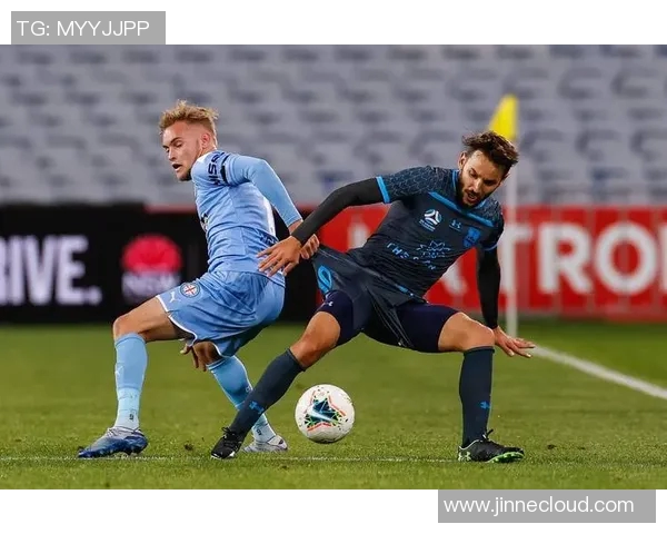 防卫者与河床的巅峰对决回顾2015年足球盛宴的激情与荣耀