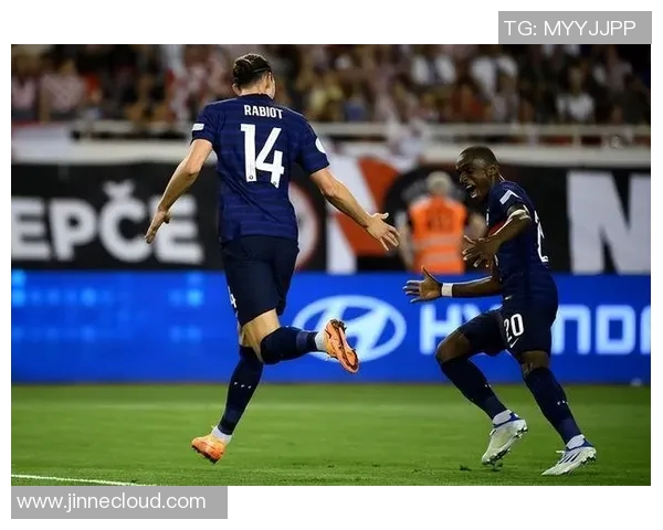 精彩对决足球直播法国队对阵克罗地亚队全程回顾与分析