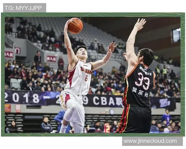 龙山篮球明星的崛起之路与未来发展展望