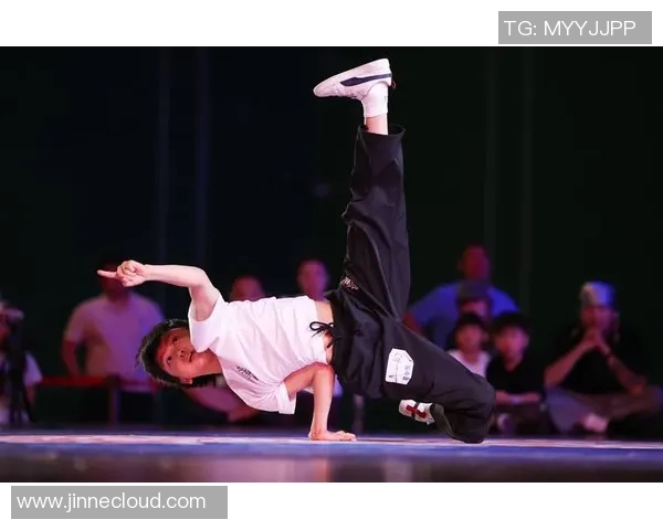 深圳街舞队与西安街舞队赛后状态分析与精彩瞬间回顾